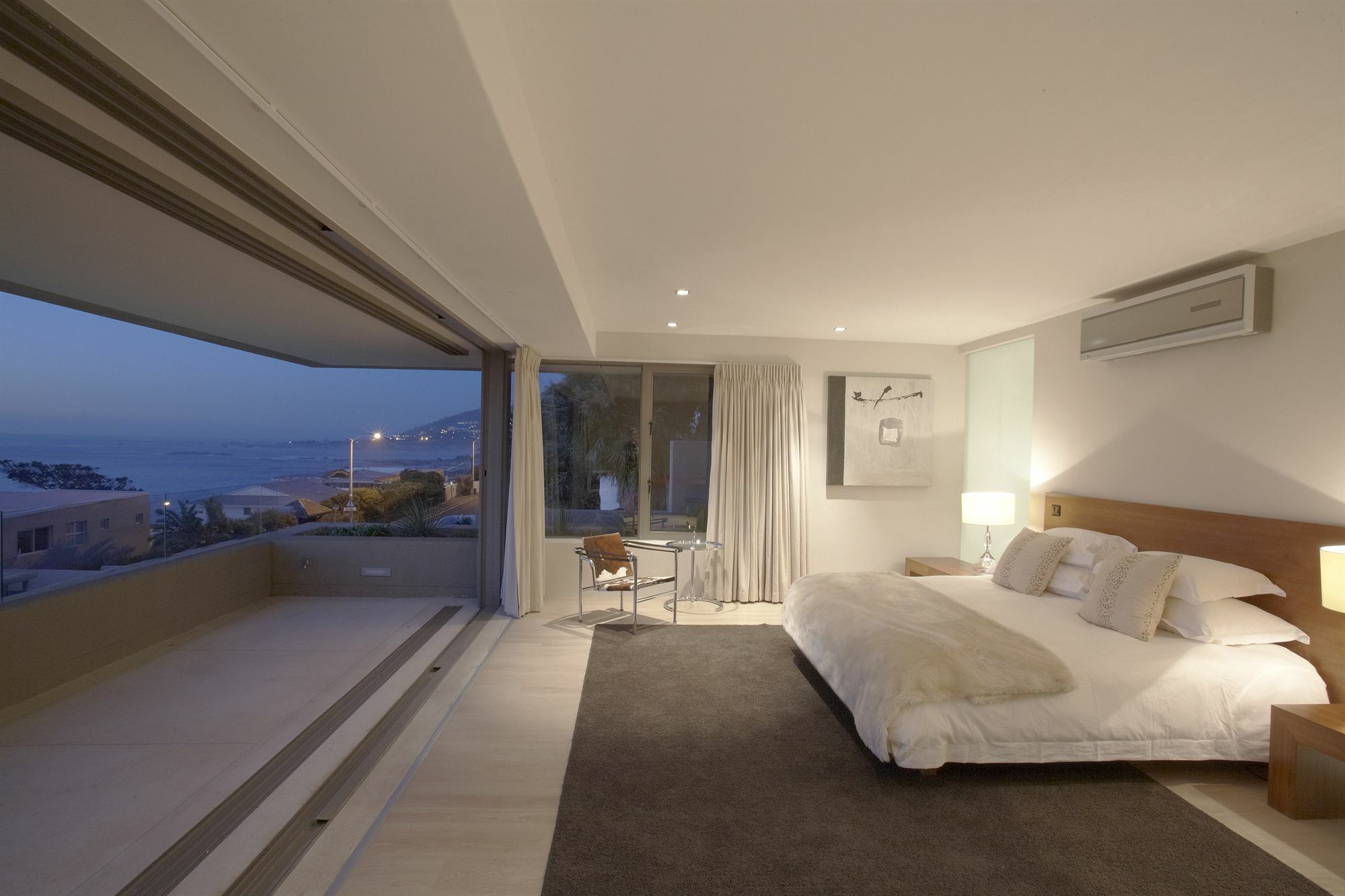 Blue Views Penthouse Beachfront Apartment With Pool Кейптаун Екстериор снимка