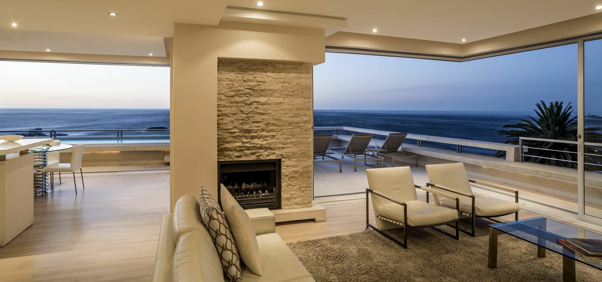 Blue Views Penthouse Beachfront Apartment With Pool Кейптаун Екстериор снимка
